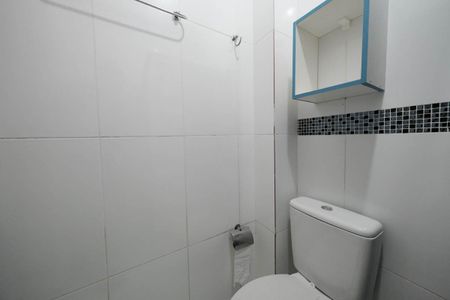 Apartamento à venda com 44m², 2 quartos e sem vagaBanheiro