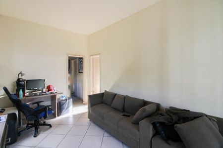 Casa à venda com 100m², 7 quartos e sem vaga Casa à venda com 100m², 7 quartos e sem vagaSala - CASA 2