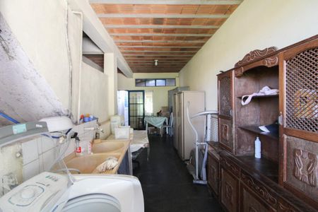 Casa à venda com 100m², 7 quartos e sem vaga Casa à venda com 100m², 7 quartos e sem vagaÁrea de Serviço - CASA 2