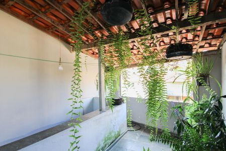 Casa à venda com 100m², 7 quartos e sem vaga Casa à venda com 100m², 7 quartos e sem vagaVaranda da Sala- CASA 1