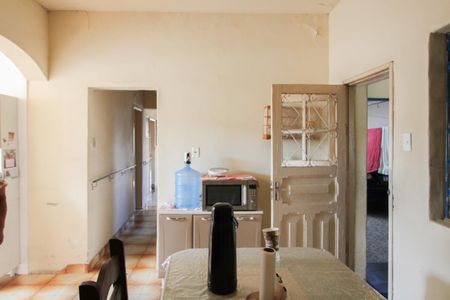 Casa à venda com 100m², 7 quartos e sem vaga Casa à venda com 100m², 7 quartos e sem vagaSala 3 - CASA 2