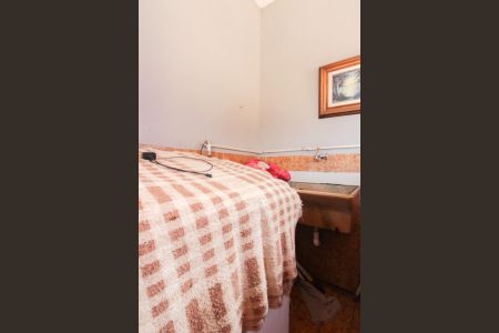 Casa à venda com 100m², 7 quartos e sem vaga Casa à venda com 100m², 7 quartos e sem vagaÁrea de Serviço - CASA 1