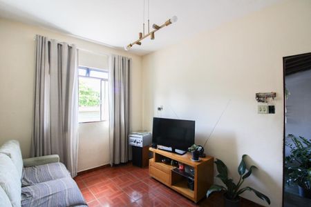 Casa à venda com 100m², 7 quartos e sem vaga Casa à venda com 100m², 7 quartos e sem vagaSala- CASA 1