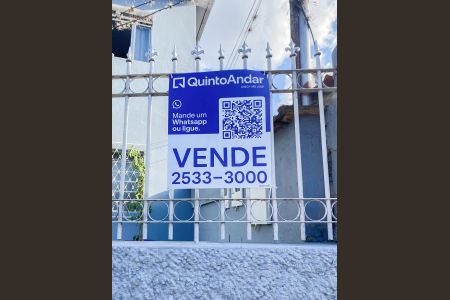 Casa à venda com 100m², 7 quartos e sem vaga Casa à venda com 100m², 7 quartos e sem vagaPlaquinha Instalada
