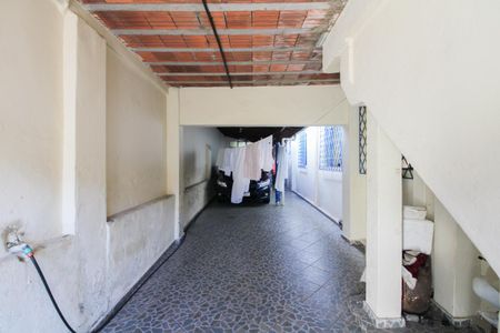 Casa à venda com 100m², 7 quartos e sem vaga Casa à venda com 100m², 7 quartos e sem vagaGaragem