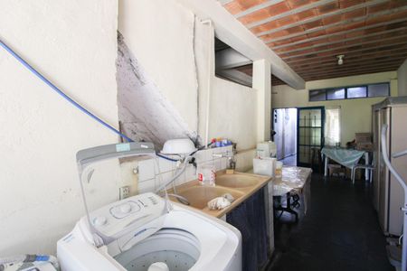 Casa à venda com 100m², 7 quartos e sem vaga Casa à venda com 100m², 7 quartos e sem vagaÁrea de Serviço - CASA 2