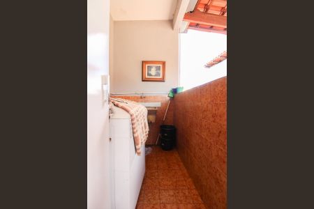 Casa à venda com 100m², 7 quartos e sem vaga Casa à venda com 100m², 7 quartos e sem vagaÁrea de Serviço - CASA 1