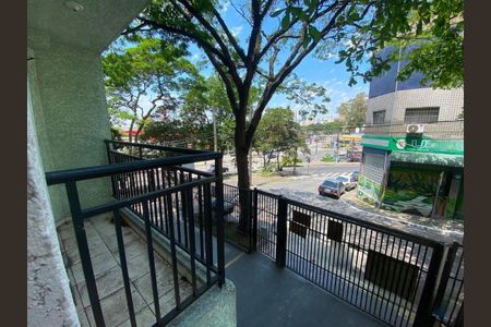 Apartamento à venda com 40m², 1 quarto e 1 vaga