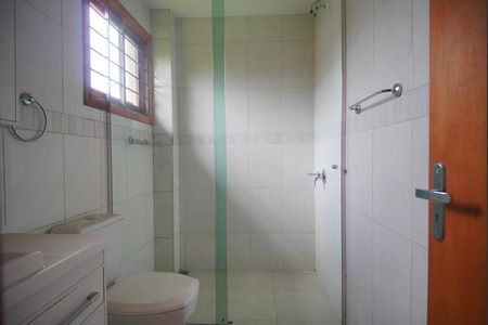 Casa para alugar com 300m², 6 quartos e 4 vagasBanheiro 1