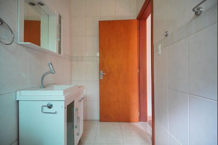 Casa para alugar com 300m², 6 quartos e 4 vagasBanheiro 2