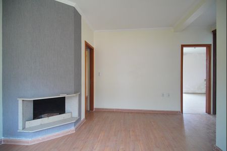 Casa para alugar com 300m², 6 quartos e 4 vagasSala