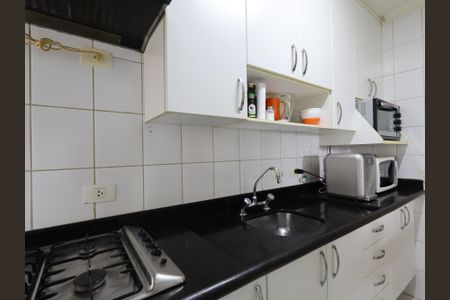 Apartamento à venda com 67m², 2 quartos e 2 vagasCozinha
