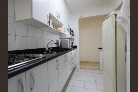 Apartamento à venda com 67m², 2 quartos e 2 vagasCozinha