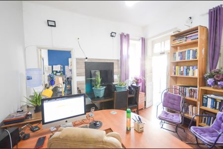 Casa à venda com 247m², 4 quartos e 4 vagasSala