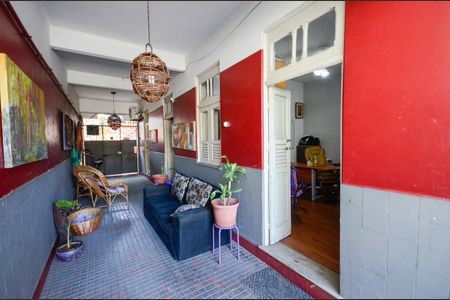 Casa à venda com 247m², 4 quartos e 4 vagasÁrea externa