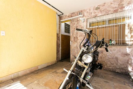Casa para alugar com 65m², 2 quartos e 1 vaga Casa para alugar com 65m², 2 quartos e 1 vagaGaragem