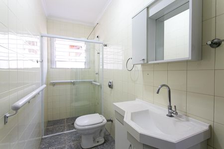 Casa para alugar com 65m², 2 quartos e 1 vaga Casa para alugar com 65m², 2 quartos e 1 vagaBanheiro