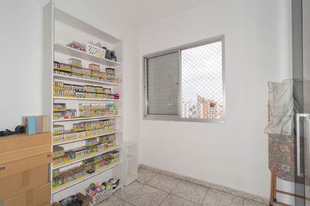 Apartamento à venda com 81m², 3 quartos e 2 vagasQuarto 2