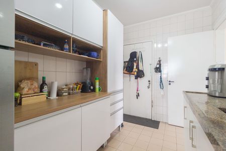Apartamento à venda com 81m², 3 quartos e 2 vagasCozinha