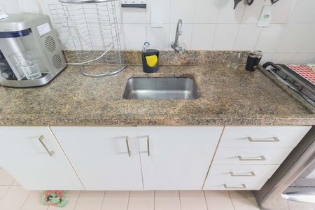 Apartamento à venda com 81m², 3 quartos e 2 vagasDetalhe - Cozinha