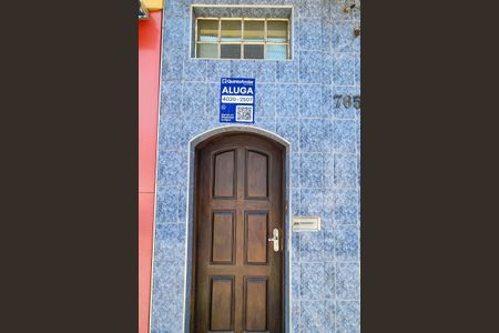 Casa à venda com 200m², 2 quartos e 6 vagasFachada 1