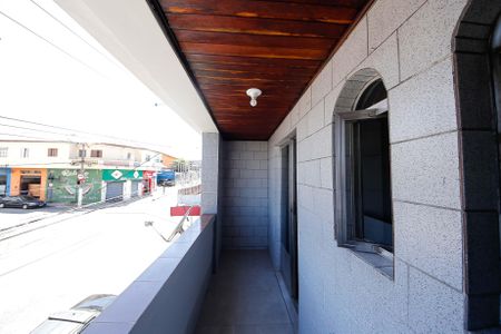 Casa à venda com 200m², 2 quartos e 6 vagasVaranda da Sala