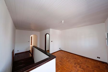 Casa à venda com 200m², 2 quartos e 6 vagasSala