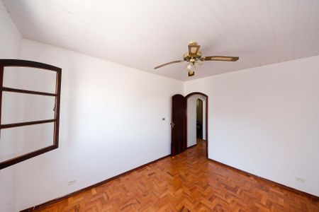 Casa à venda com 200m², 2 quartos e 6 vagasQuarto 2