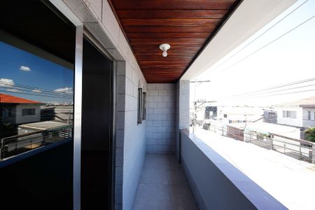 Casa à venda com 200m², 2 quartos e 6 vagasVaranda da Sala