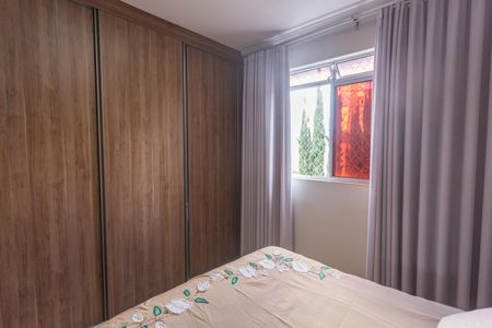 Apartamento à venda com 153m², 4 quartos e 2 vagasSuíte