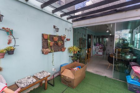 Apartamento à venda com 153m², 4 quartos e 2 vagasCobertura