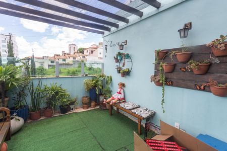 Apartamento à venda com 153m², 4 quartos e 2 vagasCobertura