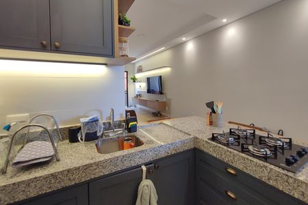 Apartamento à venda com 100m², 2 quartos e 2 vagasCozinha