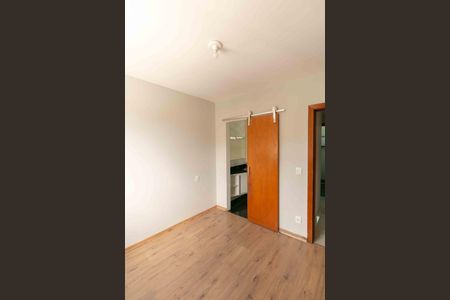 Casa à venda com 90m², 3 quartos e 1 vaga Casa à venda com 90m², 3 quartos e 1 vagaSuite