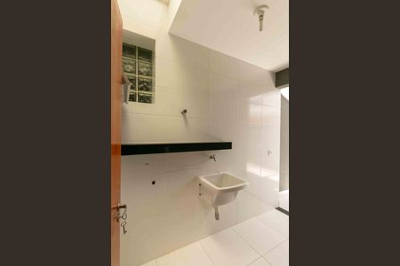 Casa à venda com 90m², 3 quartos e 1 vaga Casa à venda com 90m², 3 quartos e 1 vagaÁrea de Serviço