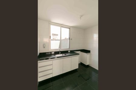 Casa à venda com 90m², 3 quartos e 1 vaga Casa à venda com 90m², 3 quartos e 1 vagaCozinha