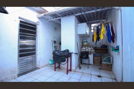 Casa à venda com 450m², 3 quartos e 8 vagasLavanderia