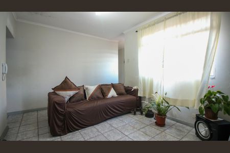 Casa à venda com 450m², 3 quartos e 8 vagasSala