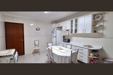 Casa à venda com 144m², 2 quartos e 1 vagaCozinha