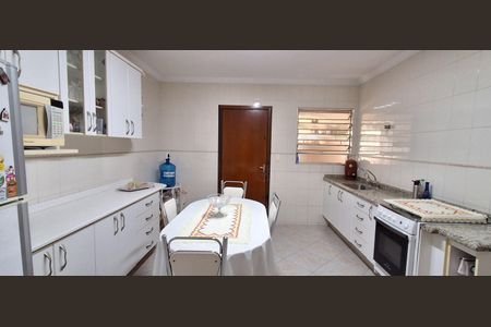 Casa à venda com 144m², 2 quartos e 1 vagaCozinha