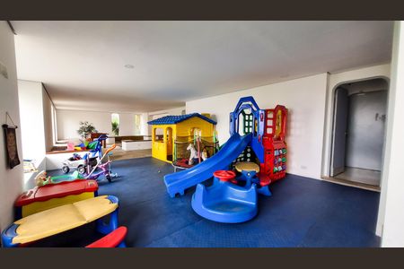 Apartamento à venda com 107m², 2 quartos e 2 vagas Apartamento à venda com 107m², 2 quartos e 2 vagasBrinquedoteca