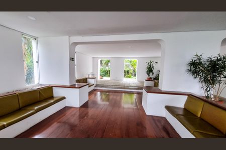 Apartamento à venda com 107m², 2 quartos e 2 vagas Apartamento à venda com 107m², 2 quartos e 2 vagasÁrea comum