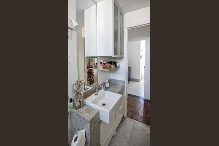 Apartamento para alugar com 70m², 2 quartos e 1 vagaBanheiro