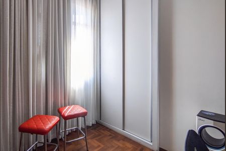 Apartamento para alugar com 70m², 2 quartos e 1 vagaEscritório