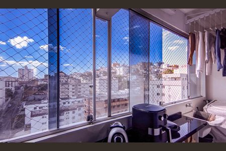 Apartamento para alugar com 70m², 2 quartos e 1 vagaCozinha e Área de Serviço