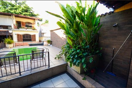 Casa à venda com 574m², 4 quartos e 3 vagasÁrea comum - Piscina