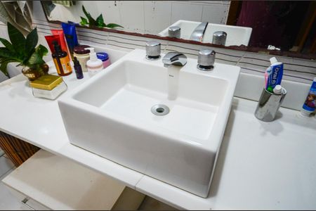 Casa à venda com 574m², 4 quartos e 3 vagasBanheiro da Suíte 1