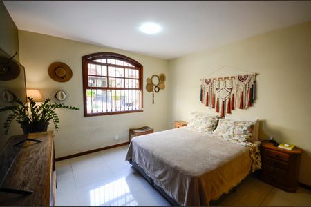 Casa à venda com 574m², 4 quartos e 3 vagasSuíte 3