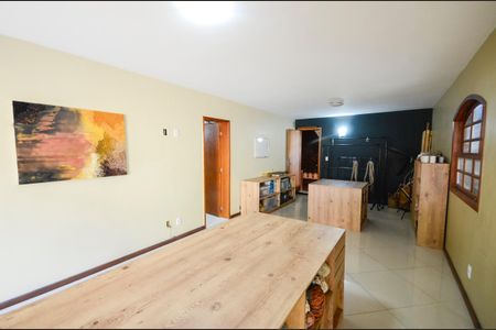 Casa à venda com 574m², 4 quartos e 3 vagasSuíte 4