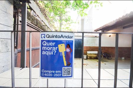 Casa à venda com 574m², 4 quartos e 3 vagasPlaca